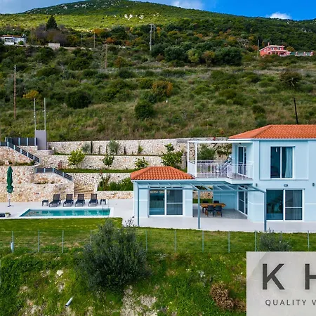 Вилла Two Golden Sun With Private Pools Near Skala Village