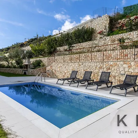 Two Golden Sun With Private Pools Near Skala Village * Ratzaklion