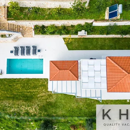 Two Golden Sun With Private Pools Near Skala Village